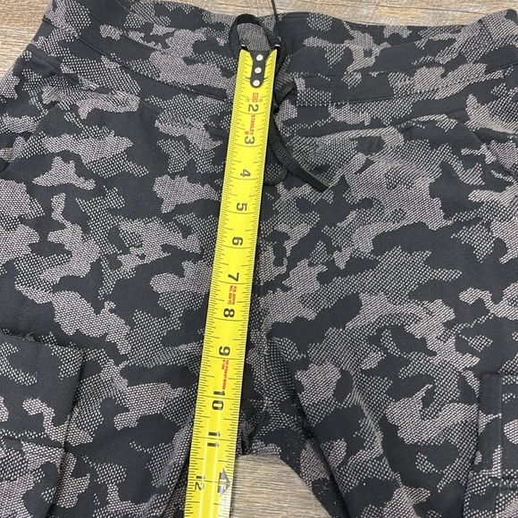 Lululemon READY TO RULU Jogger Pants -Heritage Camo Jacquard Rock Size 8 - Picture 8 of 11